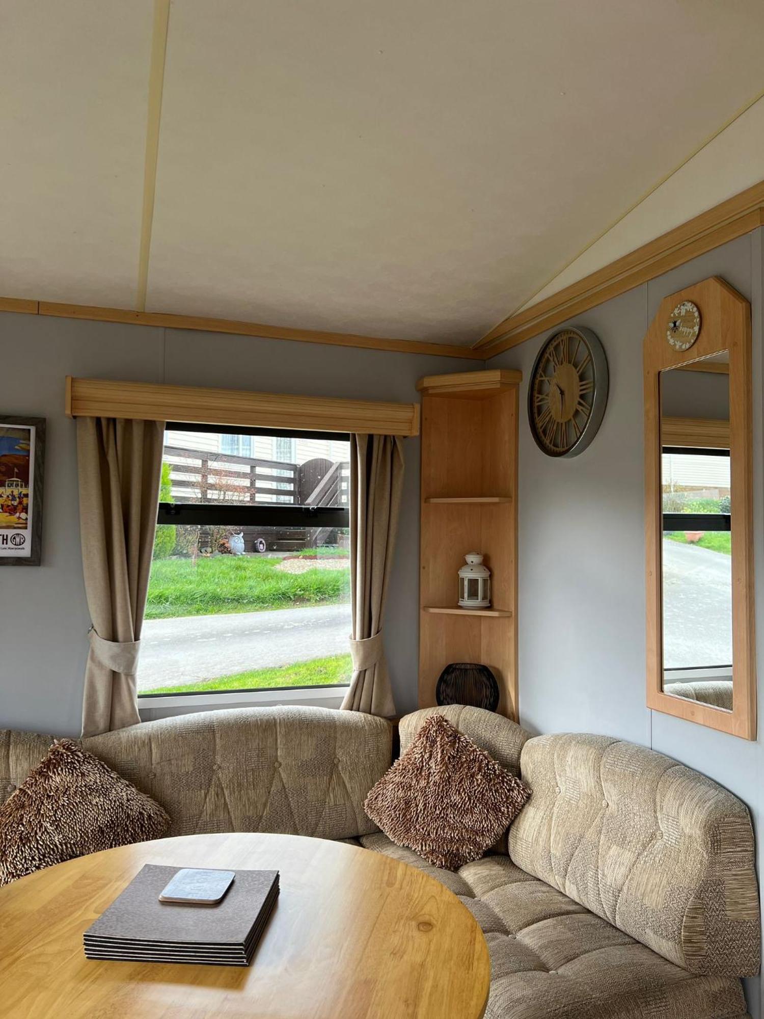 Spacious 2 Bedroomed Mobile Home آبيريستويث المظهر الخارجي الصورة